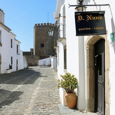 Penzion Dom Nuno - Turismo De Habitacao Monsaraz Exteriér fotografie